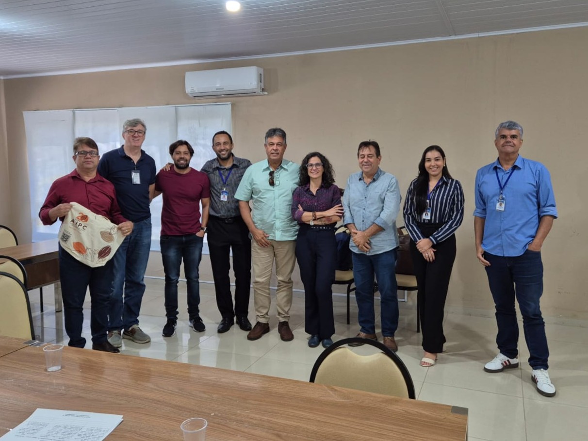 Prefeitura de Ilhéus fortalece diálogo com indústrias moageiras de cacau