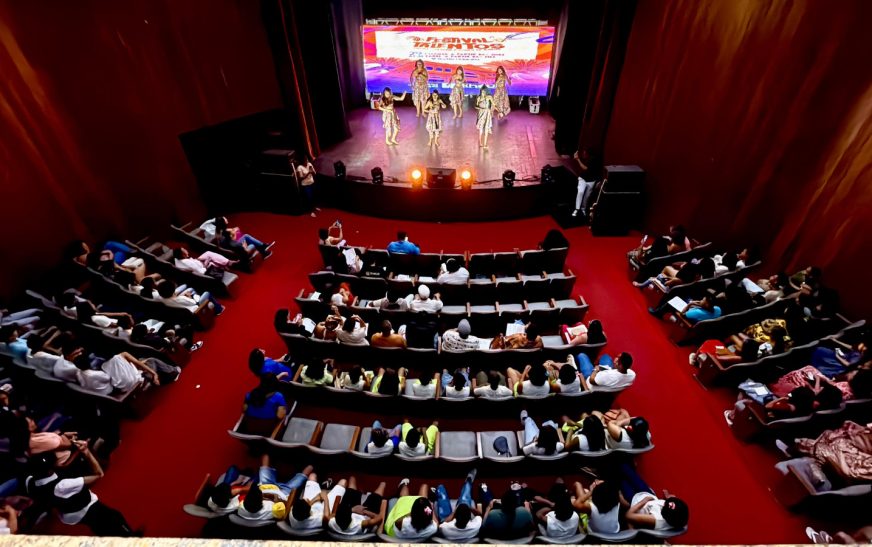 Estudantes de Ilhéus encantam público no Festival de Talentos 2025