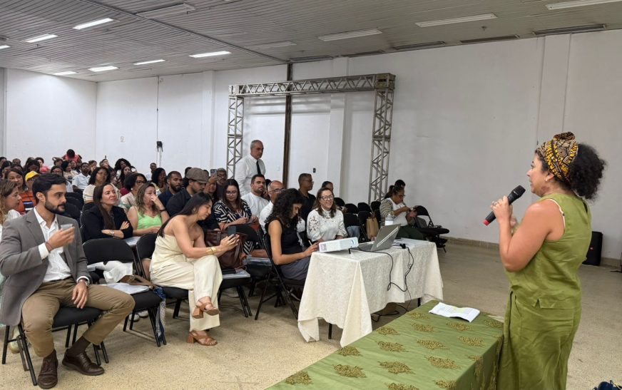 Prefeitura de Ilhéus promoveu 1º Seminário de Saúde do Trabalhador e Saúde Mental
