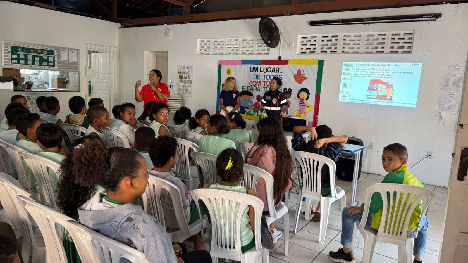 Projeto “Samuzinho na Escola” leva aprendizado sobre primeiros socorros a alunos da Escola Nelson D’Oliveira