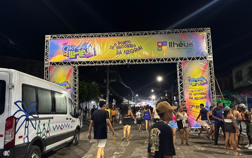 Segunda noite do Carnaval de Ilhéus 2026 termina sem ocorrências