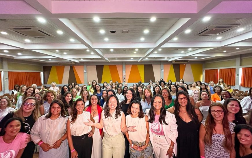 “Delas para Elas” reúne mais de 200 empreendedoras em evento sobre liderança feminina em Ilhéus