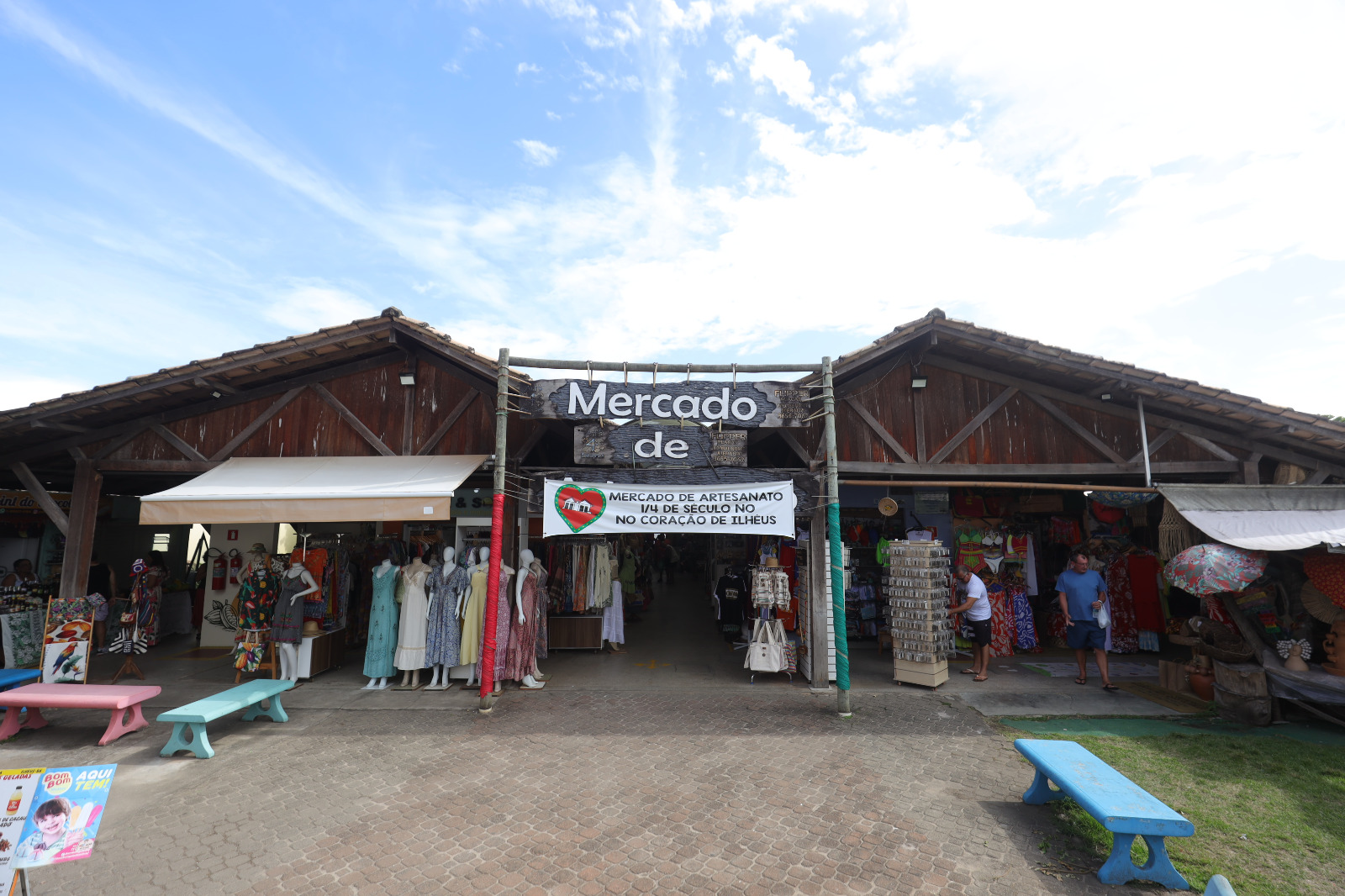 Prefeitura de Ilhéus e Sebrae avançam em ações de requalificação no Mercado de Artesanato