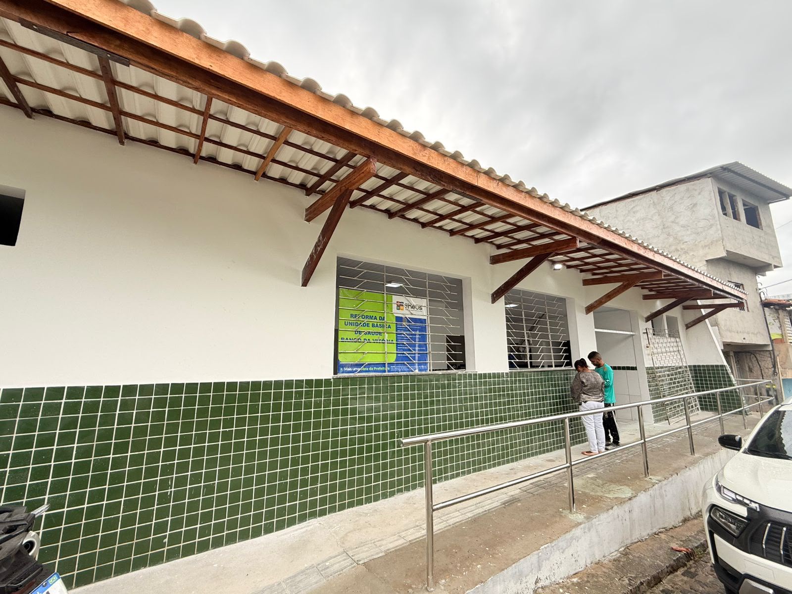 Prefeitura entrega UBS do Banco da Vitória totalmente reformada