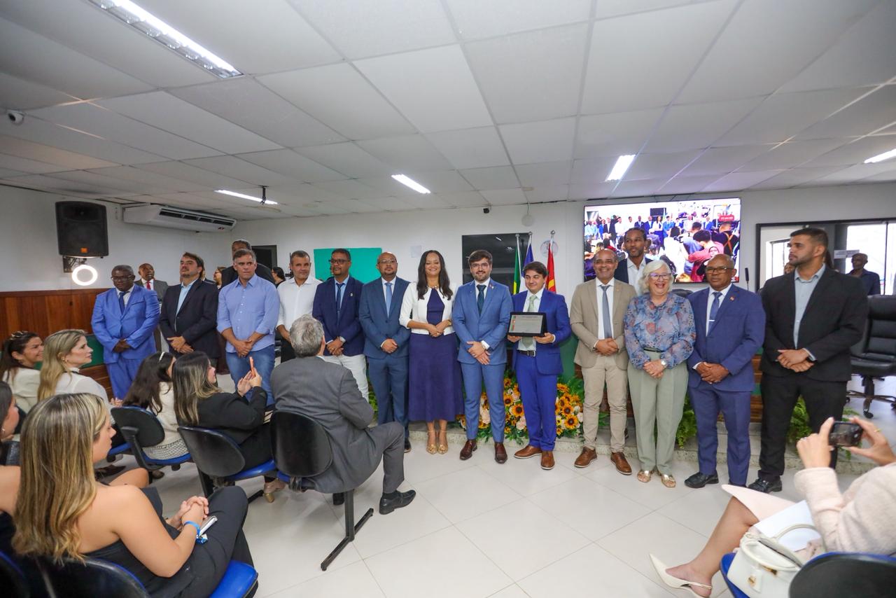 Jorge Amado Neto recebe título de cidadão ilheense no aniversário de 492 anos de Ilhéus
