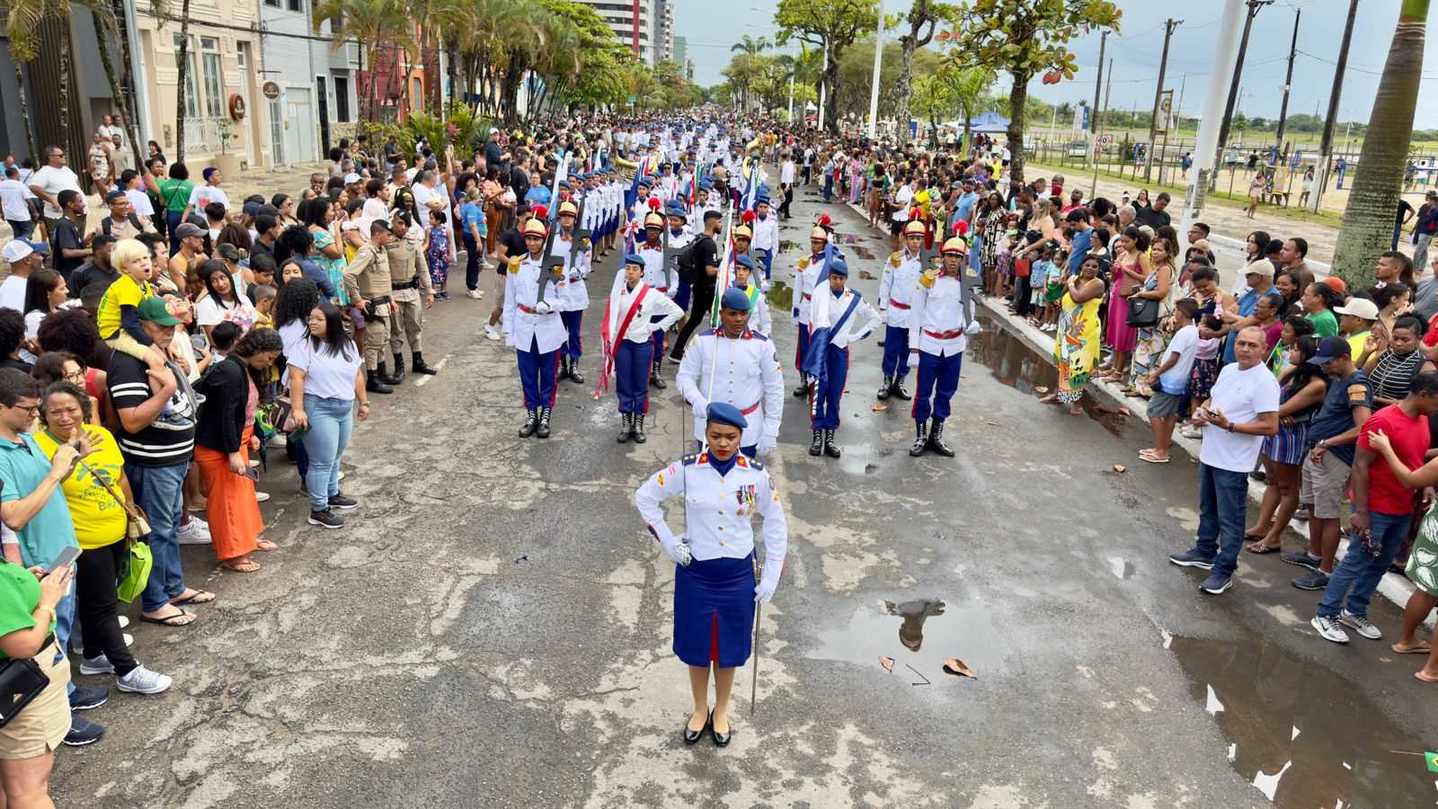 Ilhéus realiza Desfile Cívico de 7 de Setembro na Avenida Soares Lopes