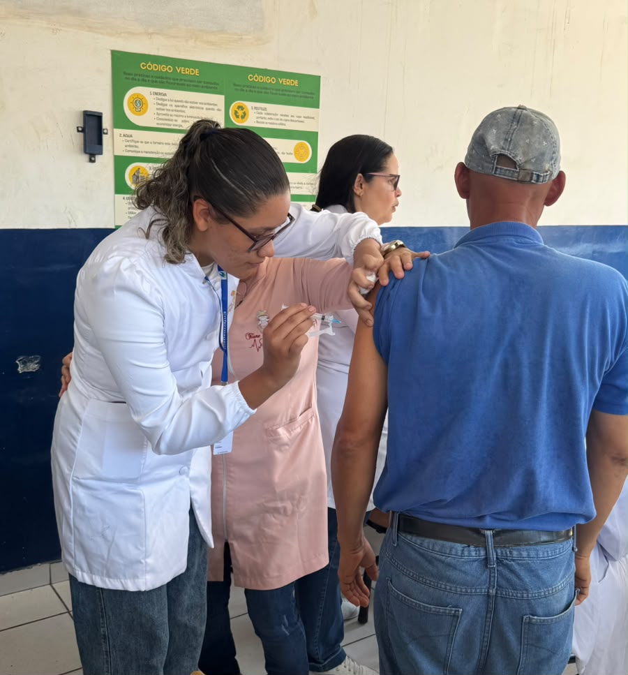 Ilhéus recebe vacina Pneumo 20 e amplia proteção de idosos e crianças